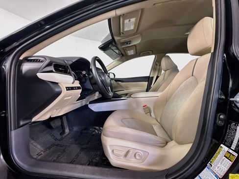 Certified 2023 Toyota Camry LE AWD/4WD image 19