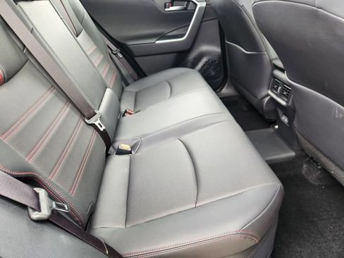 Used 2025 Toyota RAV4 XSE w/ Premium Package AWD/4WD image 31