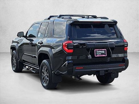 Used 2026 Toyota 4Runner SR5 AWD/4WD image 8