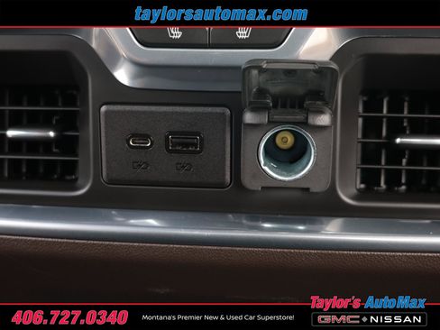Used 2021 GMC Sierra 3500 Denali w/ Denali Ultimate Package AWD/4WD image 46
