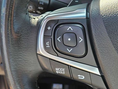 Used 2017 Toyota Camry SE FWD image 20