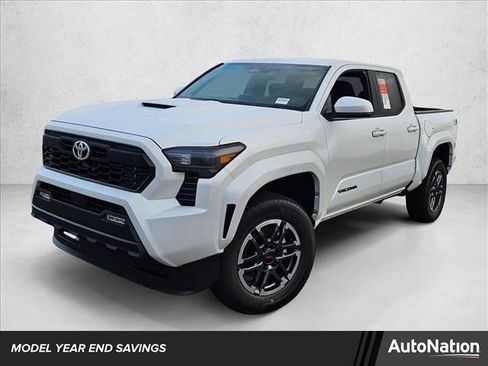 New 2025 Toyota Tacoma TRD Sport image 1