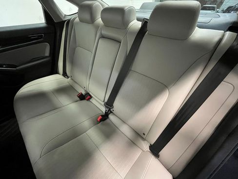 Used 2024 Honda Civic Touring image 14