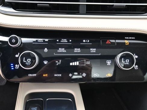 Used 2023 INFINITI QX60 Luxe w/ Cargo Package image 23