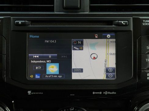 Used 2016 Toyota 4Runner 4WD image 26