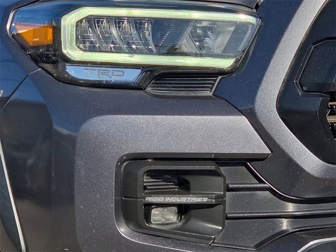 Certified 2022 Toyota Tacoma TRD Pro image 9