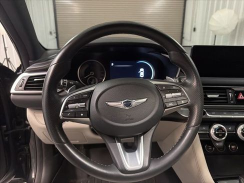 Used 2023 Genesis G70 2.0T RWD image 18