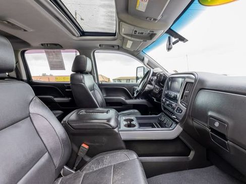 Used 2019 Chevrolet Silverado 2500 LTZ w/ Duramax Plus Package AWD/4WD image 17