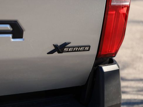 New 2026 Toyota Tacoma SR image 5