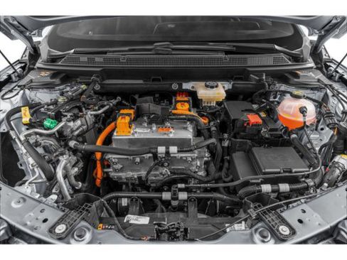 Certified 2025 Cadillac Optiq Luxury 2 w/ LPO, Floor Liner Package image 14