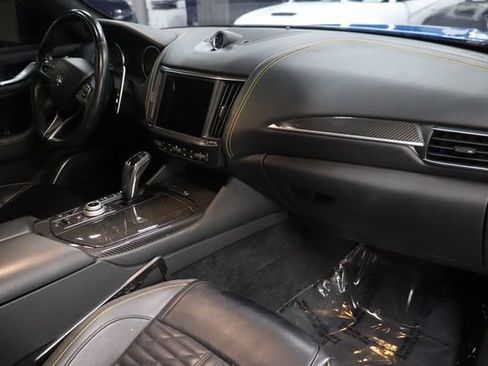 Used 2022 Maserati Levante F Tributo image 23
