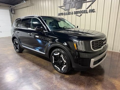 Used 2025 Kia Telluride S FWD image 6