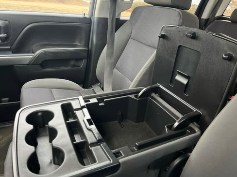 Used 2018 Chevrolet Silverado 2500 LT image 30