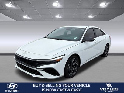 Certified 2025 Hyundai Elantra SEL