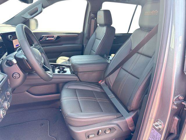 New 2026 Chevrolet Tahoe High Country RWD image 13