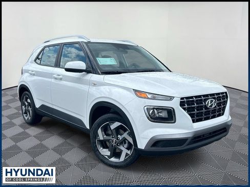 New 2026 Hyundai Venue SEL FWD image 1