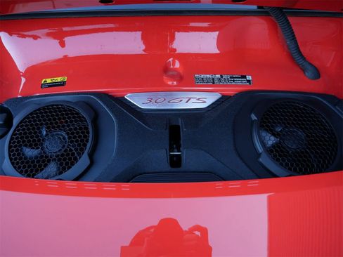 Used 2022 Porsche 911 Carrera 4 GTS image 8