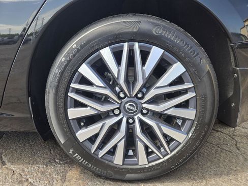 Used 2023 Nissan Altima 2.5 SV FWD image 36