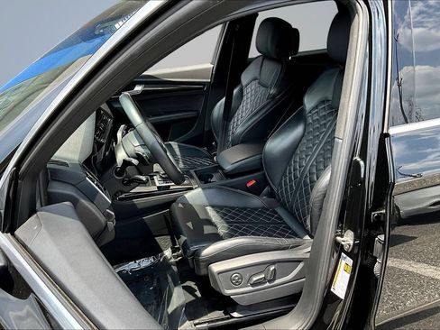 Used 2023 Audi SQ5 Premium Plus w/ Premium Plus Package AWD/4WD image 19
