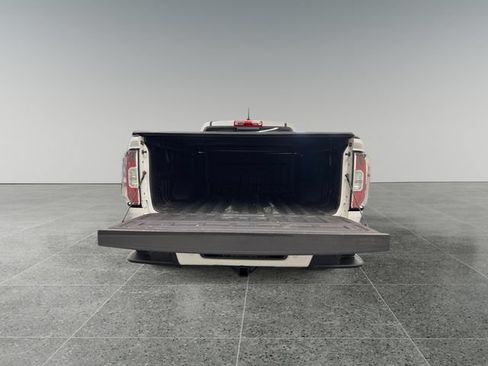Used 2020 GMC Canyon All Terrain AWD/4WD image 13