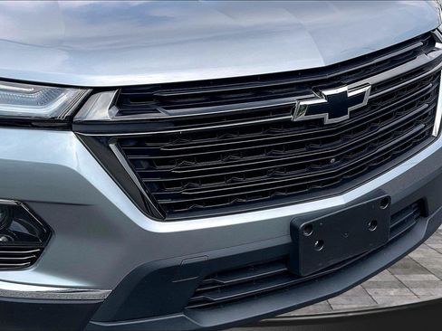 Used 2023 Chevrolet Traverse LT FWD image 28