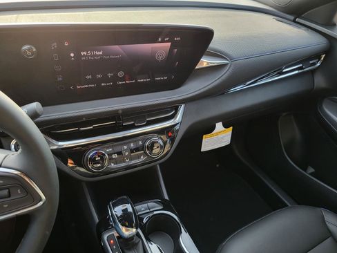 New 2026 Buick Envista Sport Touring w/ Convenience I Package image 8