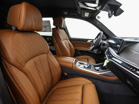 New 2027 BMW X7 xDrive40i w/ M Sport Package AWD/4WD image 39