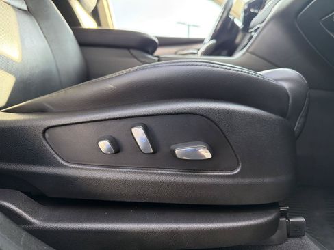 Used 2019 Cadillac XT5 Premium Luxury AWD/4WD image 39