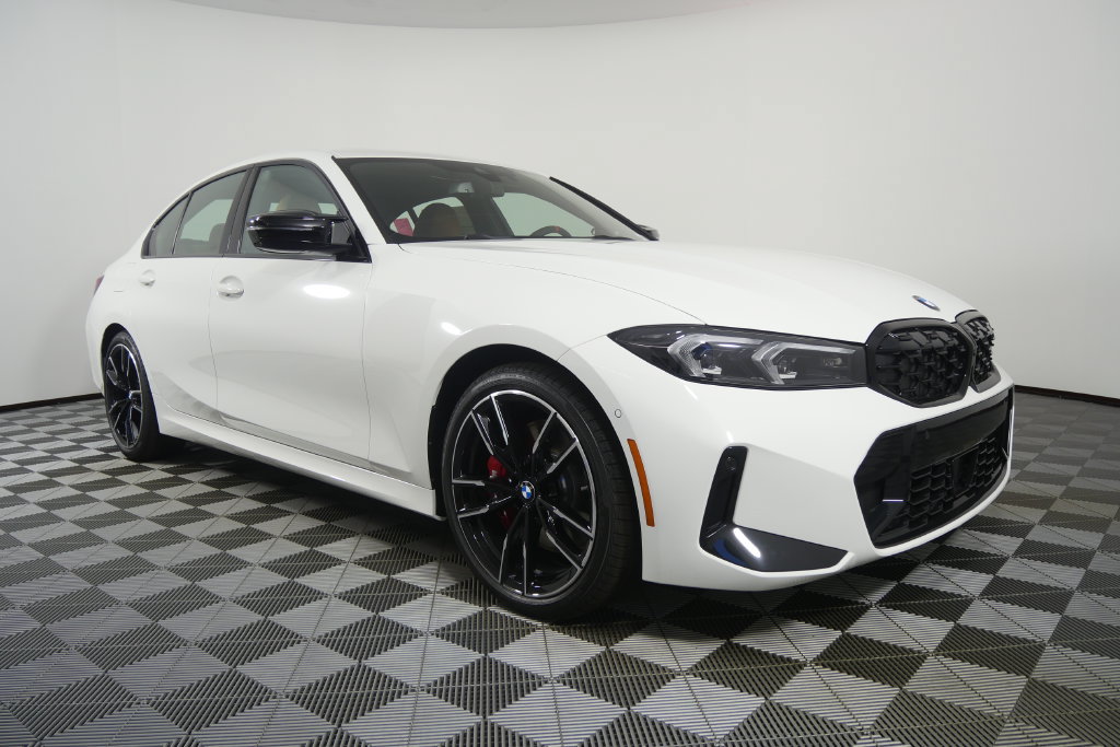 Used 2026 BMW M340i w/ Premium Package RWD image 2