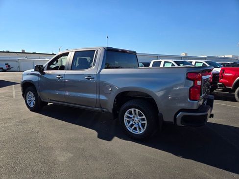 Used 2021 Chevrolet Silverado 1500 RST image 4