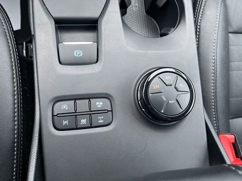 Used 2024 Ford Ranger Lariat w/ Trailer Tow Package image 36