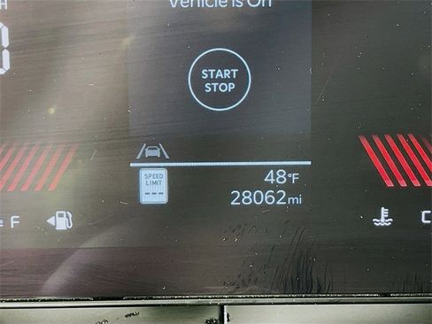 Used 2025 Kia Carnival LXS image 13