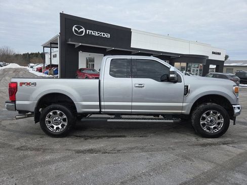 Used 2021 Ford F350 Lariat w/ Chrome Package image 6