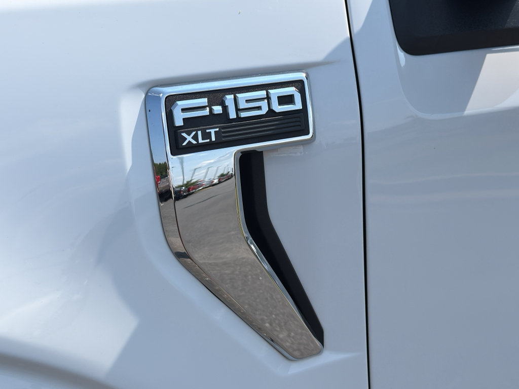 Used 2022 Ford F150 XLT w/ Equipment Group 301A Mid RWD image 10
