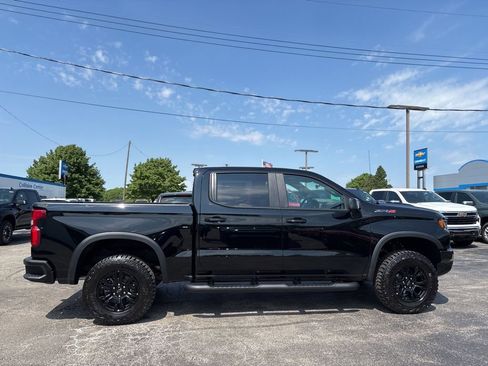 New 2026 Chevrolet Silverado 1500 ZR2 AWD/4WD image 3