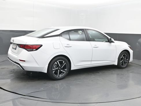 New 2025 Nissan Sentra SV w/ All-Weather Package image 7