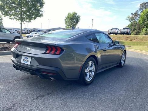 Used 2024 Ford Mustang Coupe RWD image 4
