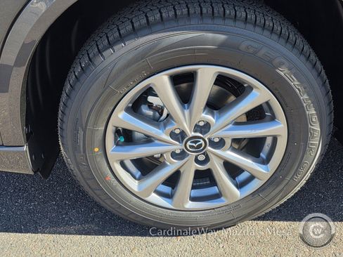 New 2025 MAZDA CX-5 AWD 2.5 S w/ Preferred Package image 10