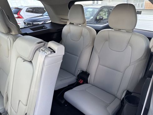New 2025 Volvo XC90 B6 Plus image 6