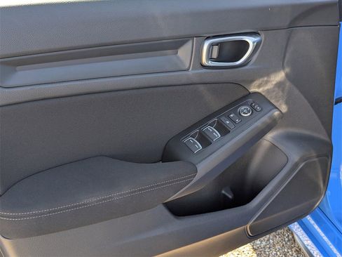 Certified 2025 Honda Civic Sport image 13