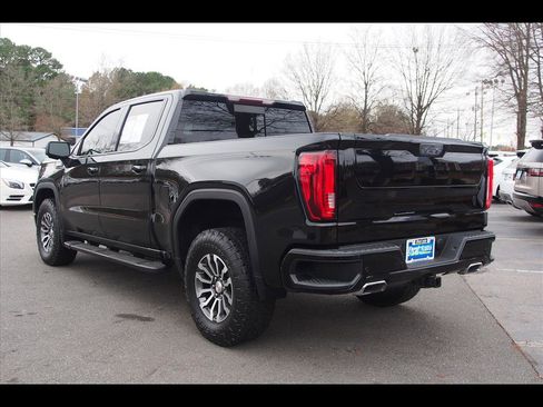 Used 2019 GMC Sierra 1500 AT4 w/ AT4 Premium Package image 3