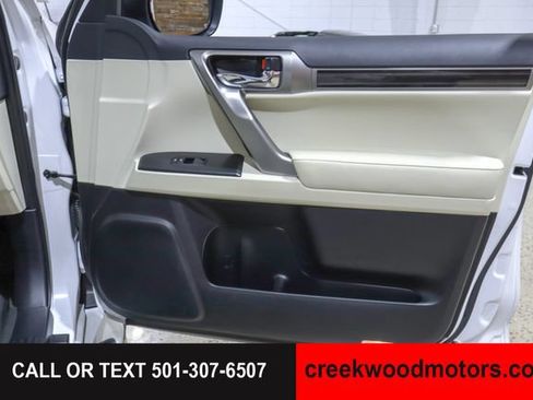 Used 2023 Lexus GX 460 Premium w/ Premium Plus Package AWD/4WD image 38