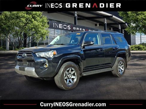 Used 2020 Toyota 4Runner TRD Off-Road Premium w/ Moonroof Package AWD/4WD image 1