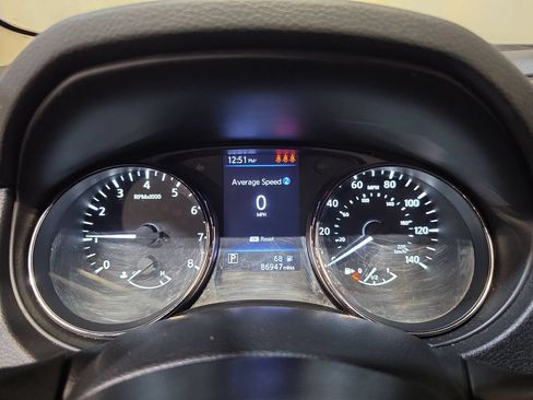 Used 2021 Nissan Rogue Sport S FWD image 10