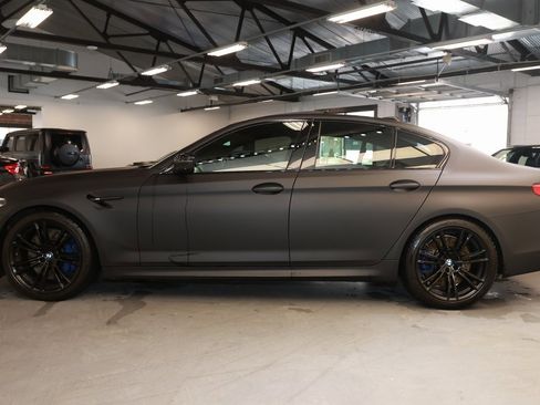 Used 2019 BMW M5 w/ Executive Package image 4
