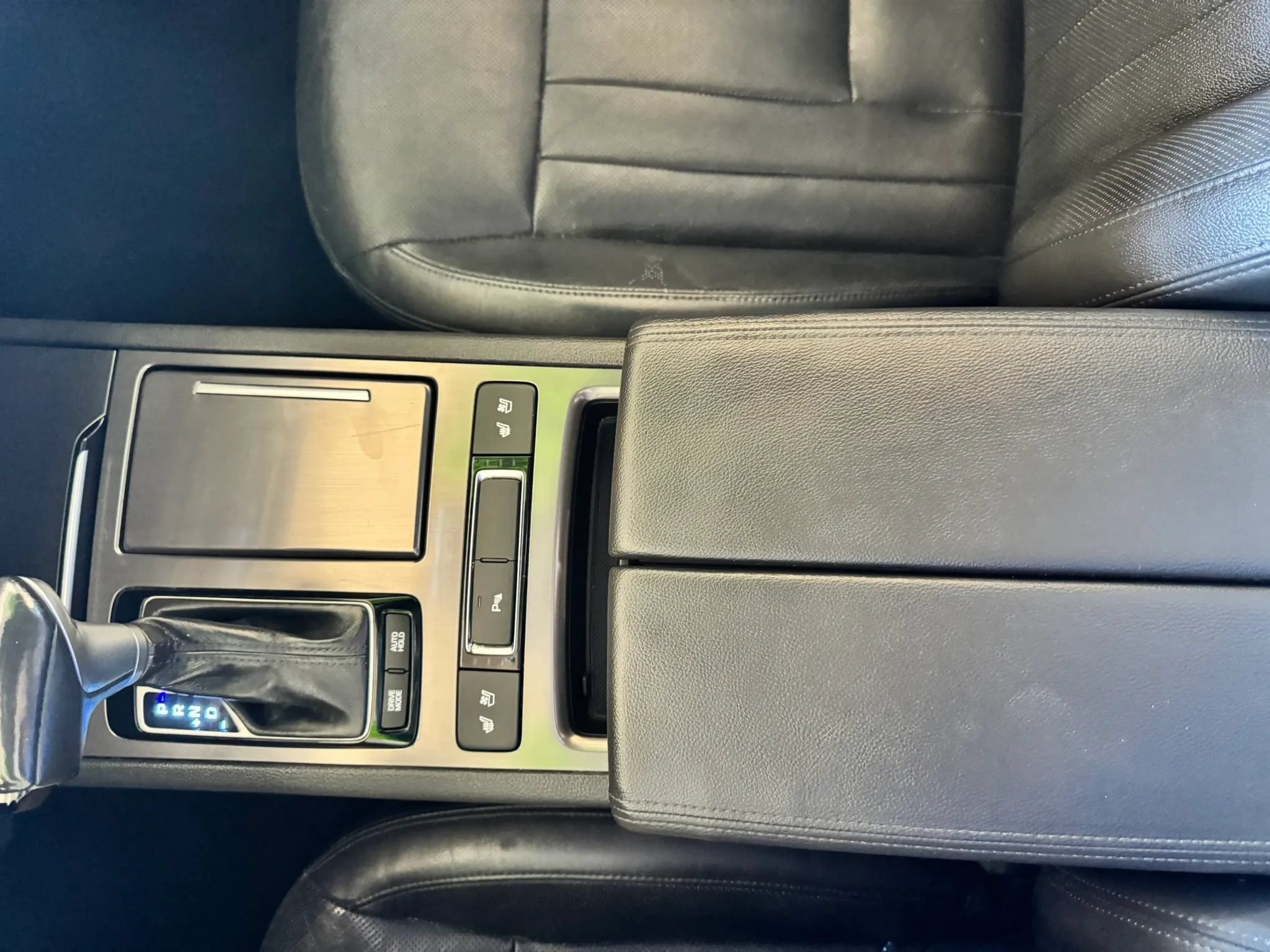 Used 2018 Genesis G80 3.8 w/ Option Group 02 RWD image 14