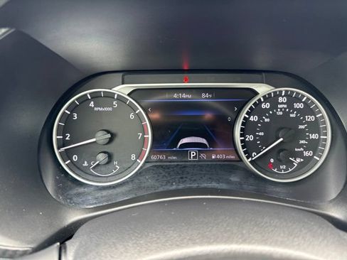 Used 2024 Nissan Sentra SV FWD image 16