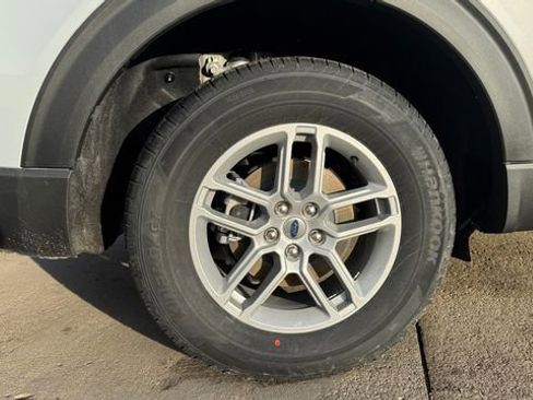 New 2026 Ford Explorer Active image 10