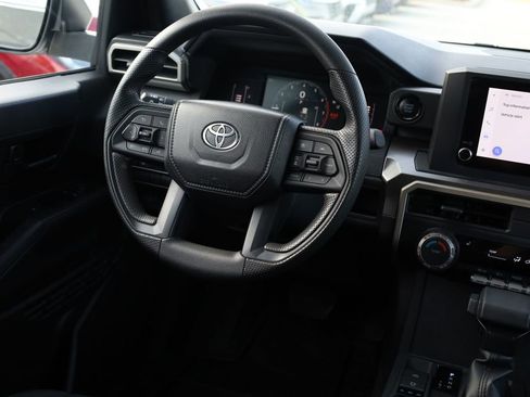 Used 2024 Toyota Tacoma SR5 AWD/4WD image 22