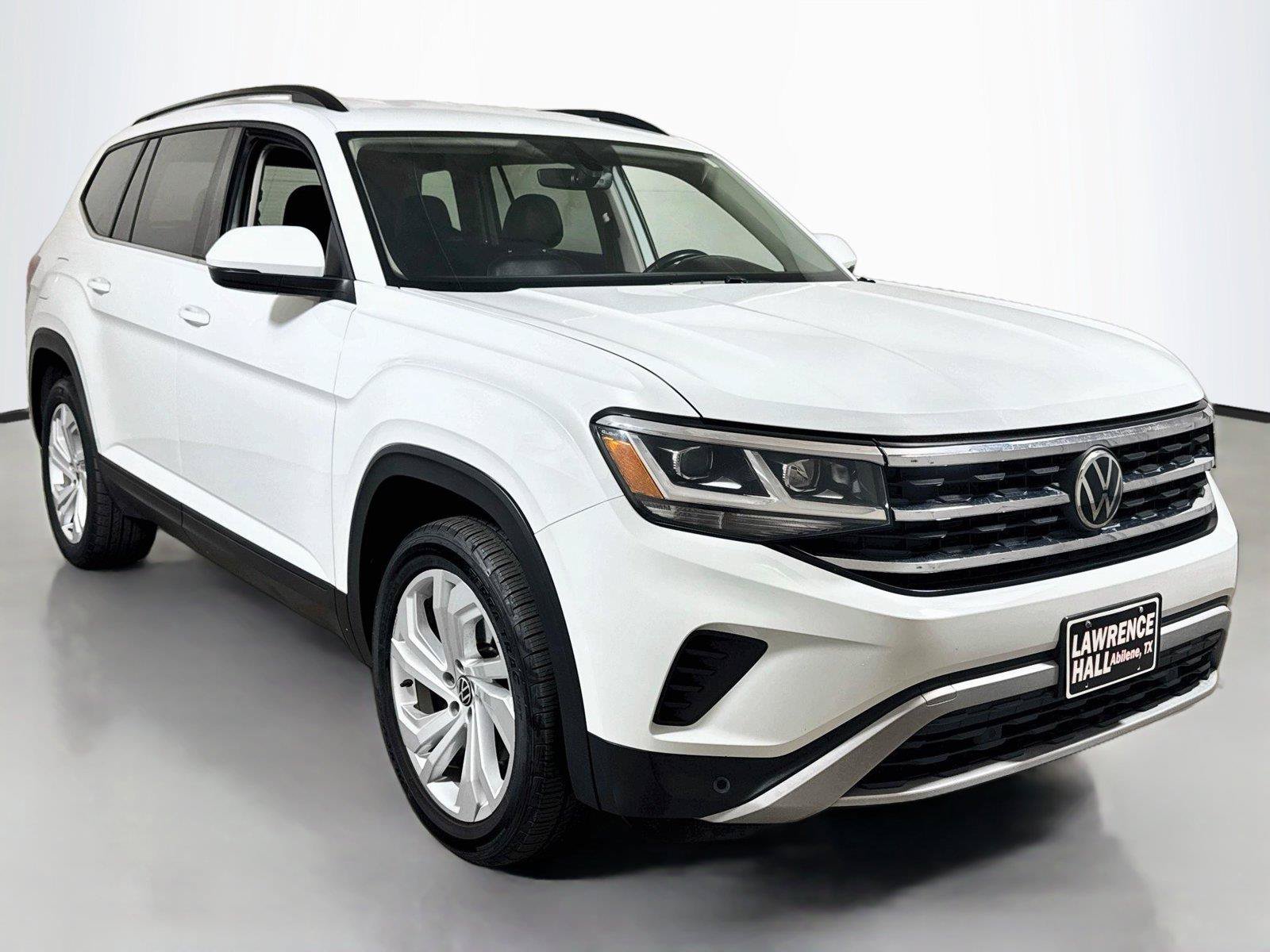 Used 2021 Volkswagen Atlas SE FWD image 3
